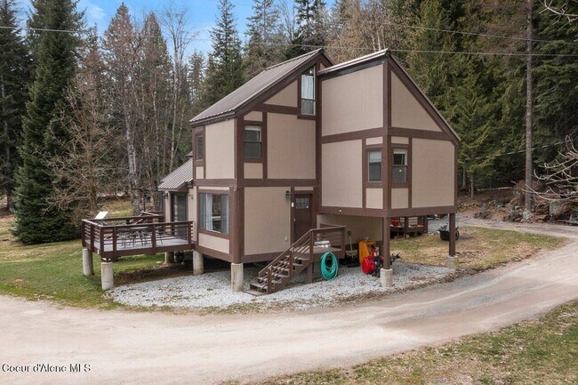 property at 228 Snowgoose Ln