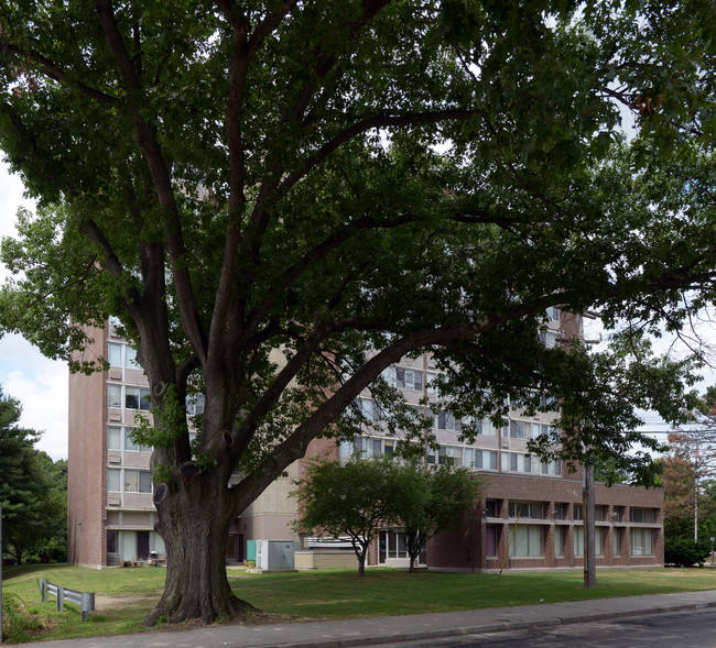 Charles Place Apartments in Providence, RI - Foto de edificio - Building Photo