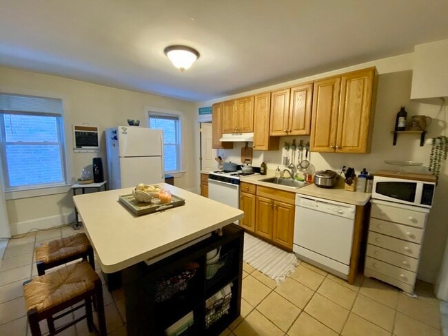 property at 975 Chestnut St