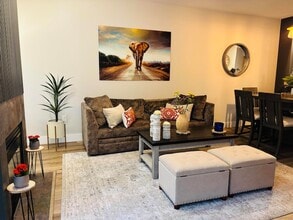 850 Beech St, Unit 315 in San Diego, CA - Building Photo - Building Photo
