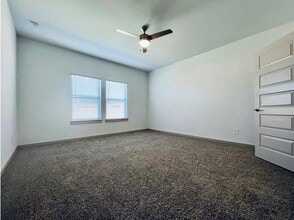 3322 Silverton Dr in Katy, TX - Building Photo - Building Photo