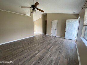 206 S Ginger Dr in Hubert, NC - Building Photo - Building Photo