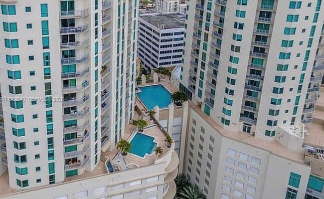 9066 SW 73rd Ct, Unit 806