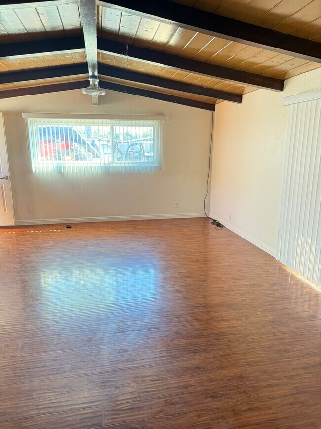 77 N Michigan Ave, Unit 3 in Pasadena, CA - Building Photo - Building Photo
