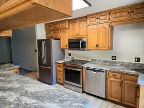 10540 67th St S in Cottage Grove, MN - Foto de edificio - Building Photo