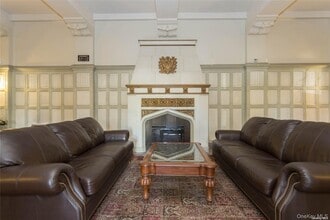 167-10 Crocheron Ave in Queens, NY - Foto de edificio - Building Photo