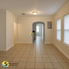 478 W 58th St in Jacksonville, FL - Foto de edificio - Building Photo