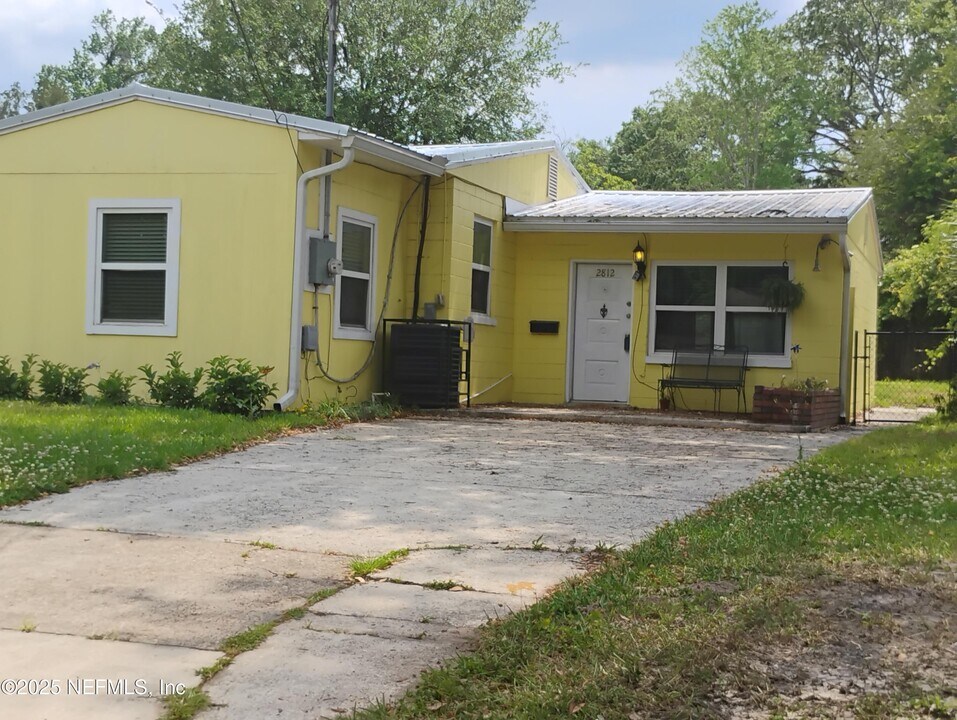 2812 Ernest St in Jacksonville, FL - Building Photo