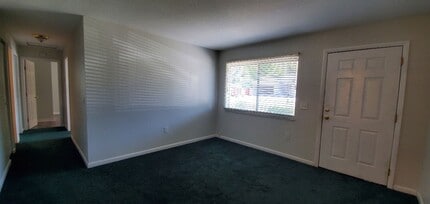 2011 9th St NE in Winter Haven, FL - Building Photo - Building Photo