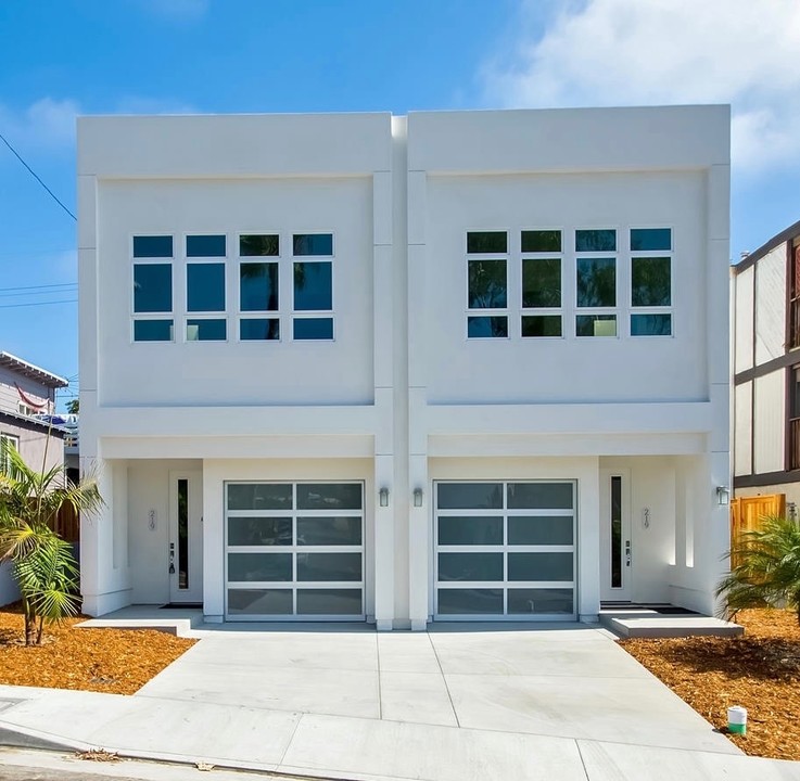 219 Avenida de la Grulla in San Clemente, CA - Foto de edificio