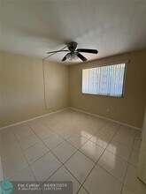 1080 Del Lago Cir in Sunrise, FL - Building Photo - Building Photo