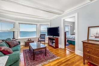 259 Humphrey St in Swampscott, MA - Building Photo - Building Photo