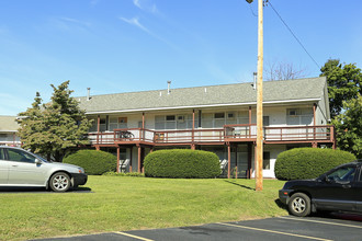 405 Bank St in Painesville, OH - Building Photo - Building Photo