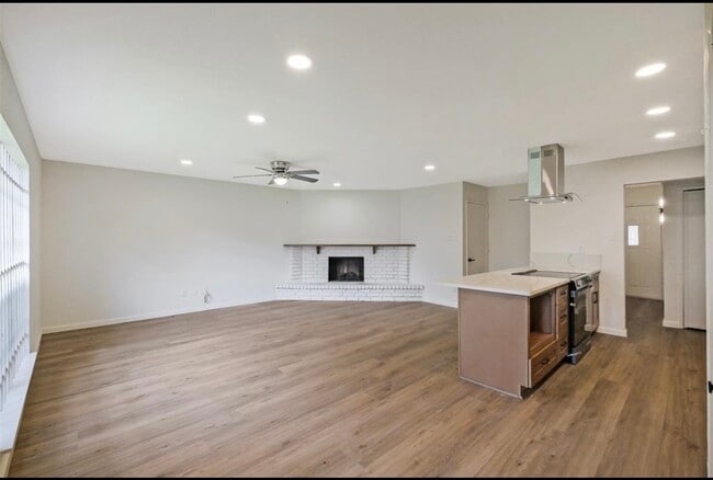 property at 5007 Ridgecreek Dr