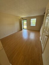 110 11th Ave NW in Hickory, NC - Building Photo - Building Photo
