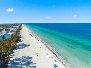 2516 Coral Ct. in Indian Rocks Beach, FL - Building Photo - Building Photo