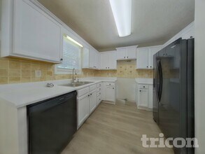 89 Hugh Ave in Dallas, GA - Building Photo - Building Photo