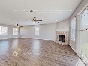 732 Eagle Dr, Unit 1-321 in Saginaw, TX - Building Photo - Building Photo