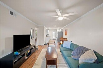 520 Park Ave SE, Unit 7 in Atlanta, GA - Building Photo - Building Photo