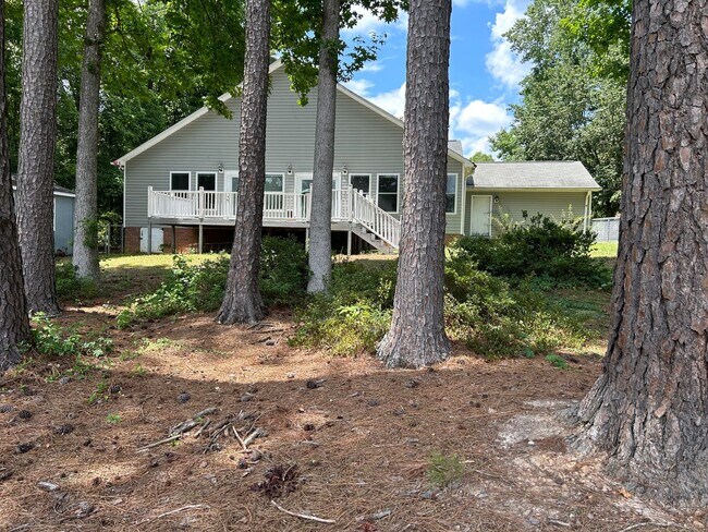 18 Chestnut Ridge Dr in Inman, SC - Building Photo - Building Photo