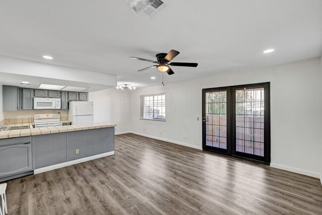 4150 Sanderling Cir in Las Vegas, NV - Building Photo - Building Photo