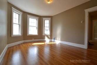 59 Leicester St, Unit 1 in Boston, MA - Building Photo - Building Photo