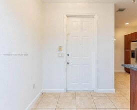 2925 NW 126th Ave, Unit 222-1 in Sunrise, FL - Building Photo - Building Photo