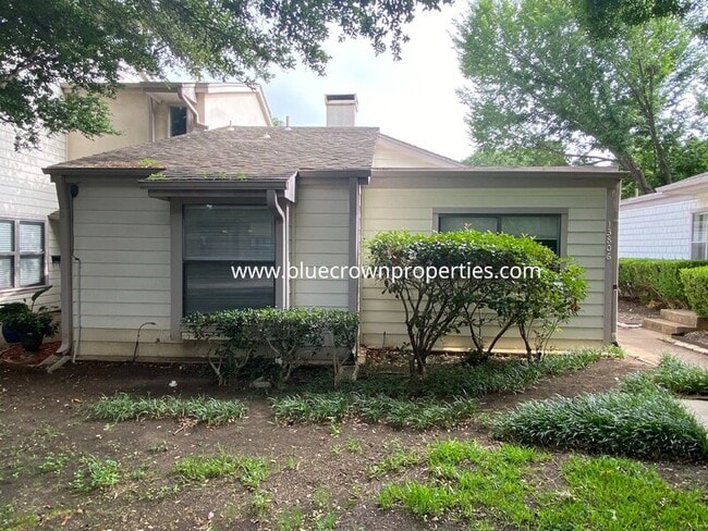 property at 13806 Brookgreen Dr