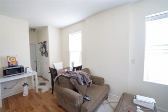 445 Ogden Ave in Jersey City, NJ - Building Photo - Building Photo