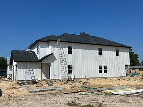 8437 Harvard Dr, Unit 8437 Harvard in Lumberton, TX - Building Photo - Building Photo