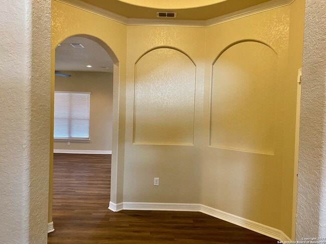 8634 Shady Mountain in San Antonio, TX - Building Photo - Building Photo