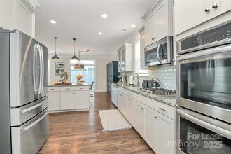 140 Carolina Ash Ln in Mooresville, NC - Foto de edificio - Building Photo