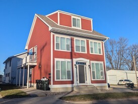 804 W Normal St in Kirksville, MO - Building Photo