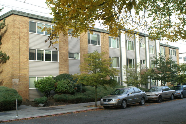 1707 Boylston Ave in Seattle, WA - Building Photo - Building Photo