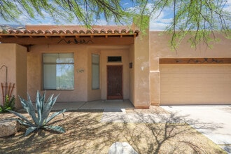 1670 N Maguire Ave in Tucson, AZ - Building Photo - Building Photo