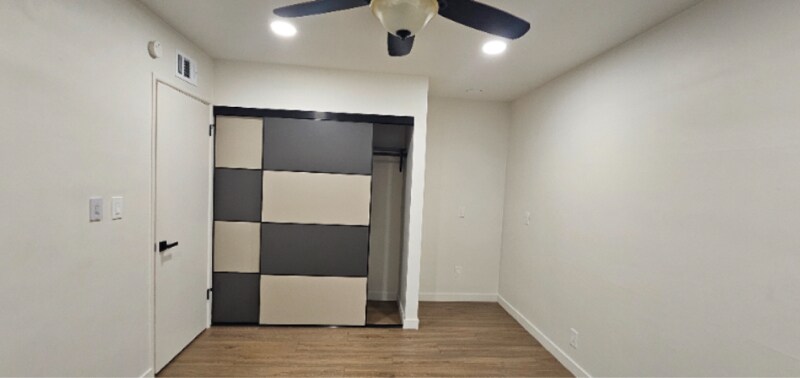 6609 Winnetka Ave in Los Angeles, CA - Building Photo