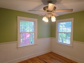 92 Beverly Rd in Asheville, NC - Building Photo - Building Photo