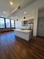 Textile Lofts in Cleveland, OH - Building Photo