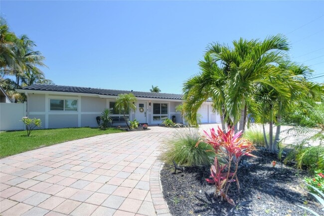 2228 SE 10th St in Pompano Beach, FL - Building Photo - Building Photo