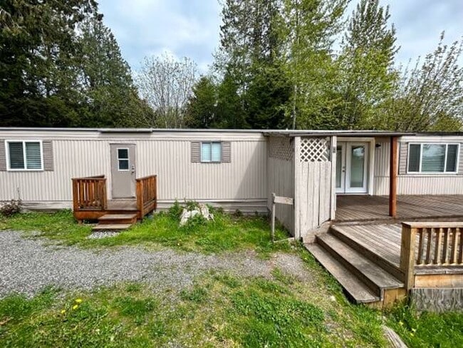 property at 3667 Waldron Dr