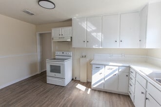 1506 Kentucky Way in Big Spring, TX - Building Photo - Building Photo