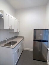 109 Charles St, Unit 5 in Boston, MA - Building Photo - Building Photo