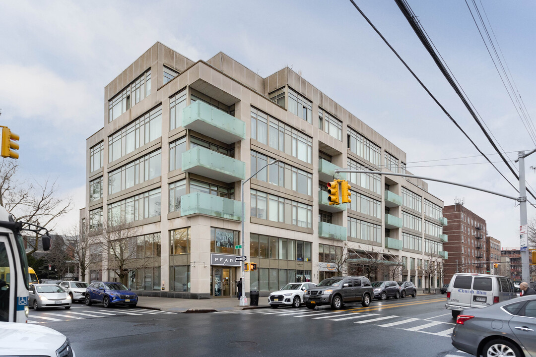 The Residences at 400 U in Brooklyn, NY - Building Photo