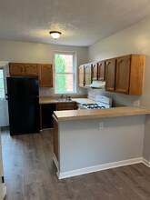 2027 Carey Wy in Pittsburgh, PA - Building Photo - Building Photo