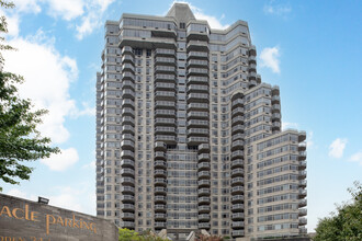 The Pinnacle in Forest Hills, NY - Building Photo - Building Photo