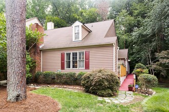 3331 Coachman's Way in Durham, NC - Building Photo - Building Photo