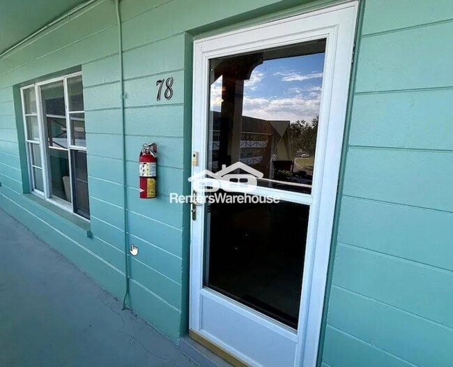 2042 Australia Way E, Unit Apt 78 in Clearwater, FL - Building Photo - Building Photo