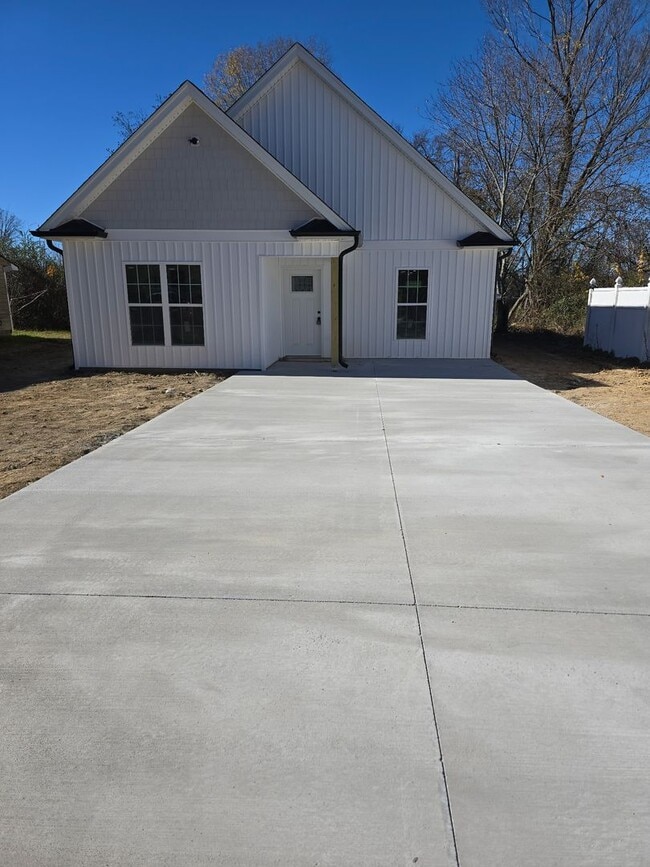 property at 506 Dillon St