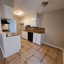 5252 Scottsdale Ave in Memphis, TN - Building Photo - Building Photo