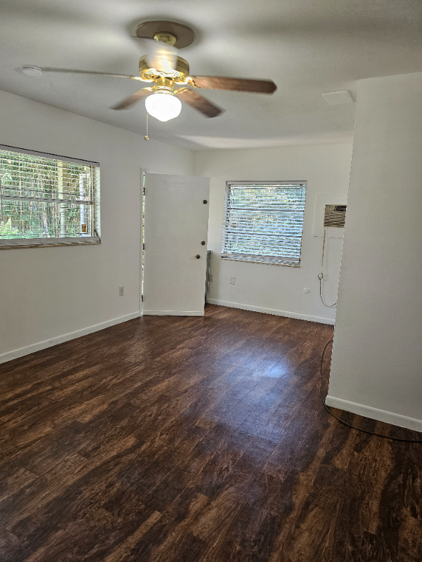 property at 8 N Ola Ave